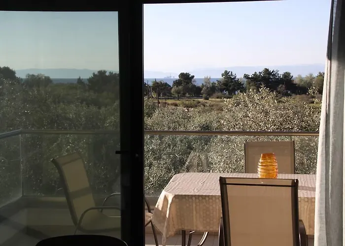 Anesis Luxury Apartment *