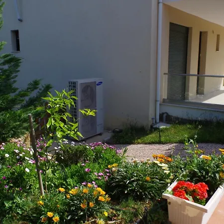 Anesis Luxury Apartman Szkála Szotírosz