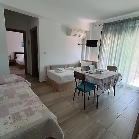 Anesis Luxury 스칼라소티로스